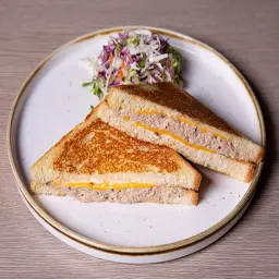 تونة ميلت